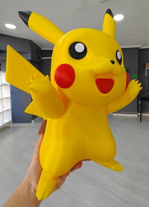 Pikachu a escala real